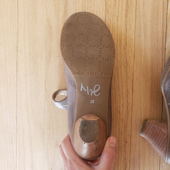 Fidji Mary Jane heels size eu 39 us 8.5 - Picture 3 of 7